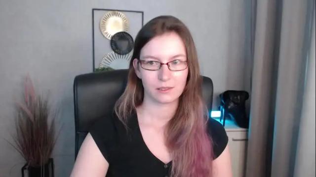 Image 7 of emma_lust94 Stream on Chaturbate on 17 days ago