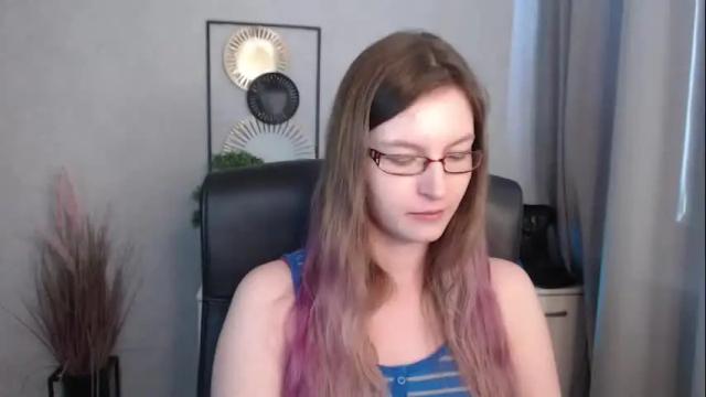 Image 11 of emma_lust94 Stream on Chaturbate on 16 days ago