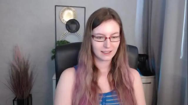 Image 6 of emma_lust94 Stream on Chaturbate on 16 days ago