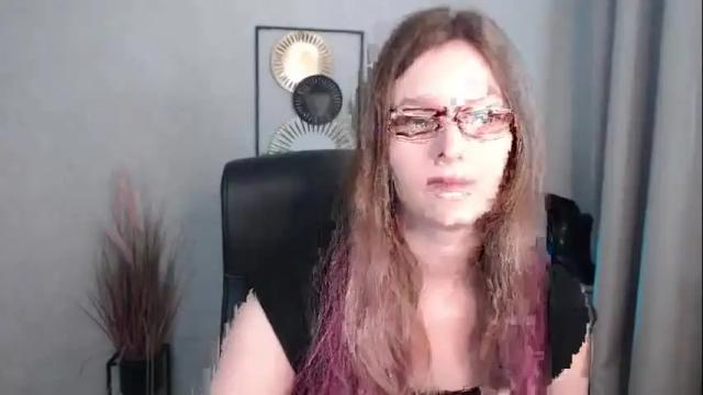 Image 2 of emma_lust94 Stream on Chaturbate on 14 days ago