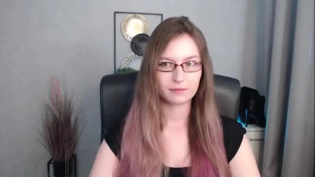 Image 8 of emma_lust94 Stream on Chaturbate on 14 days ago
