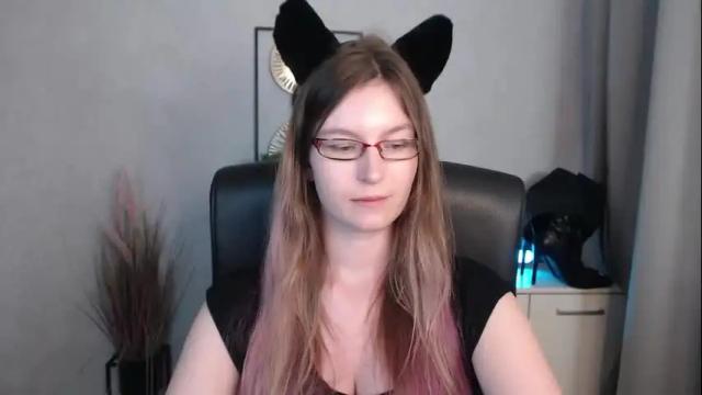 Image 12 of emma_lust94 Stream on Chaturbate on 9 days ago