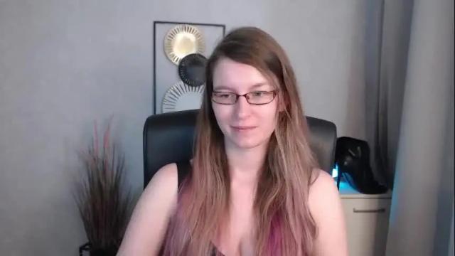Image 3 of emma_lust94 Stream on Chaturbate on 7 days ago