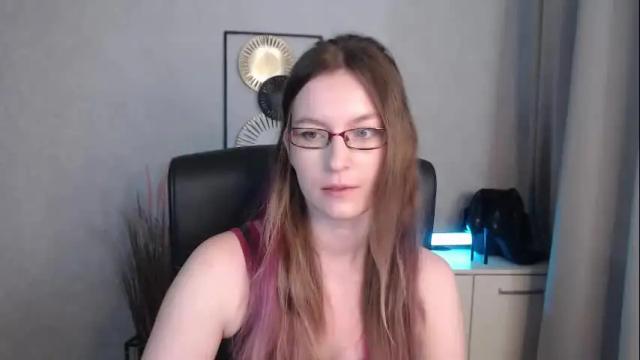 Image 3 of emma_lust94 Stream on Chaturbate on 3 days ago