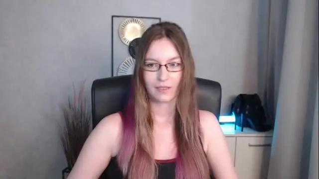 Image 4 of emma_lust94 Stream on Chaturbate on 3 days ago