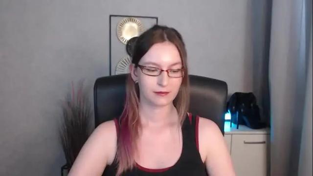 Image 12 of emma_lust94 Stream on Chaturbate on 2 days ago