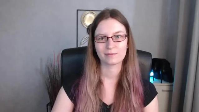Image 4 of emma_lust94 Stream on Chaturbate on 23 hours ago