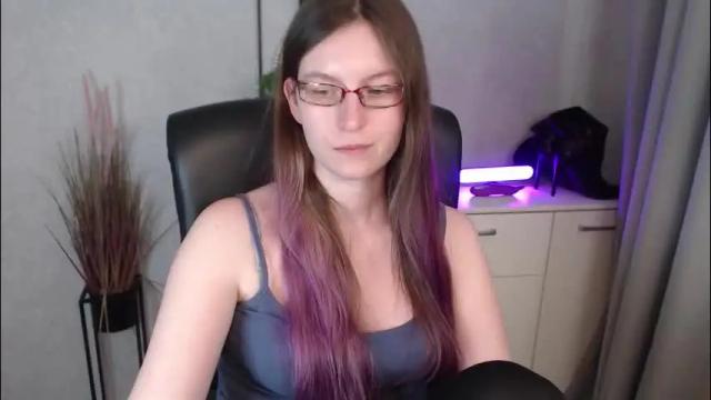 Image 4 of emma_lust94 Stream on Chaturbate on 2 months ago