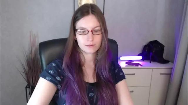 Image 3 of emma_lust94 Stream on Chaturbate on 1 month ago