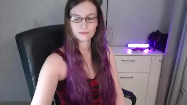 Image 3 of emma_lust94 Stream on Chaturbate on 1 month ago