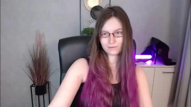 Image 3 of emma_lust94 Stream on Chaturbate on 29 days ago