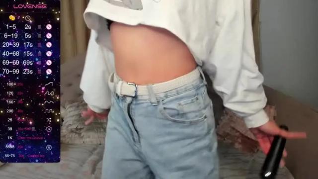Thumbnail 1, emma_millss_'s Stream at Chaturbate, 18 months ago