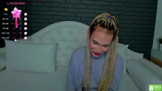 Image 12 of emma_millss_ Stream on Chaturbate on 18 months ago