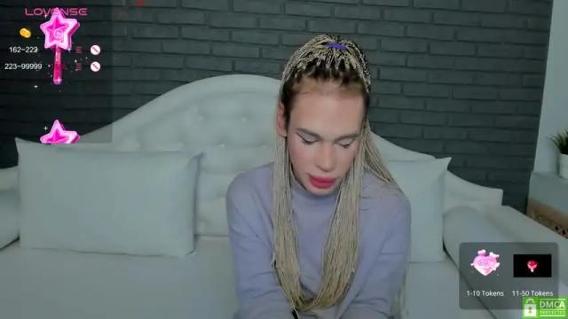 Image 4 of emma_millss_ Stream on Chaturbate on 18 months ago