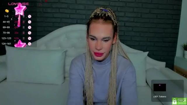 Image 6 of emma_millss_ Stream on Chaturbate on 18 months ago
