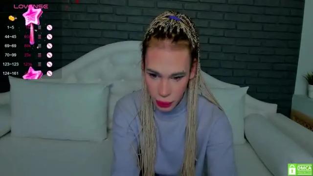 Image 7 of emma_millss_ Stream on Chaturbate on 18 months ago