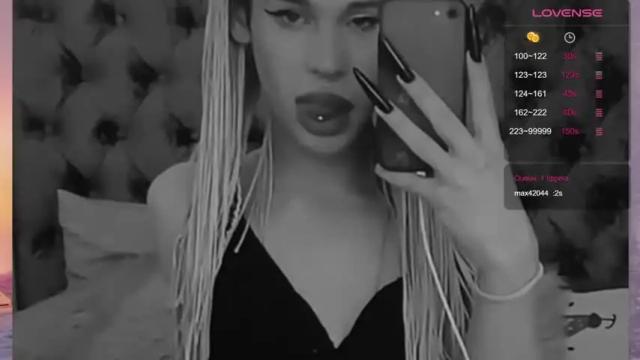 Thumbnail 2, emma_millss_'s Stream at Chaturbate, 17 months ago