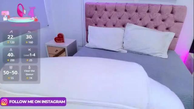 Image 2 of emma_monserratt Stream on Chaturbate on 1 month ago