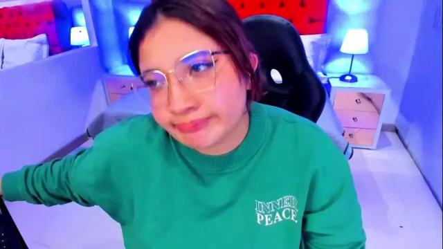 Thumbnail 1, emma_monserratt's Stream at Chaturbate, 1 month ago