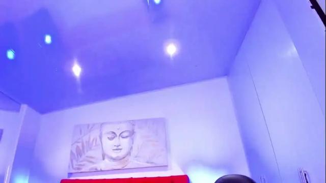 Image 10 of emma_monserratt Stream on Chaturbate on 1 month ago