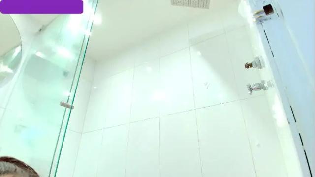 Image 7 of emma_monserratt Stream on Chaturbate on 19 days ago