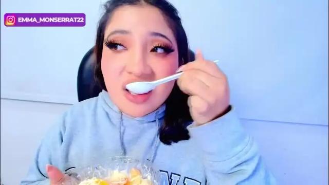 Image 4 of emma_monserratt Stream on Chaturbate on 1 month ago