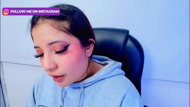 Thumbnail 3, emma_monserratt's Stream at Chaturbate, 1 month ago