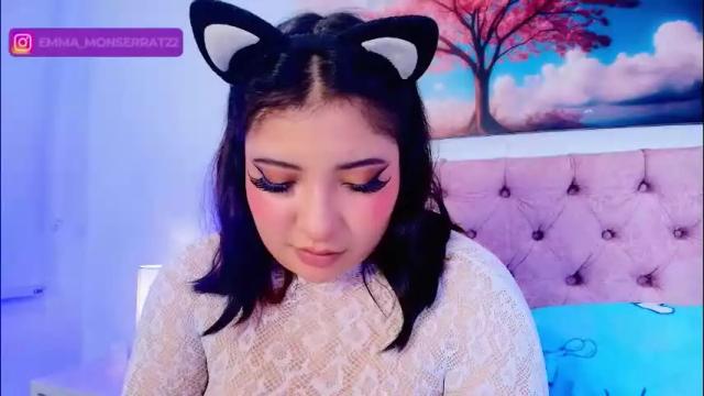 Image 2 of emma_monserratt Stream on Chaturbate on 1 month ago