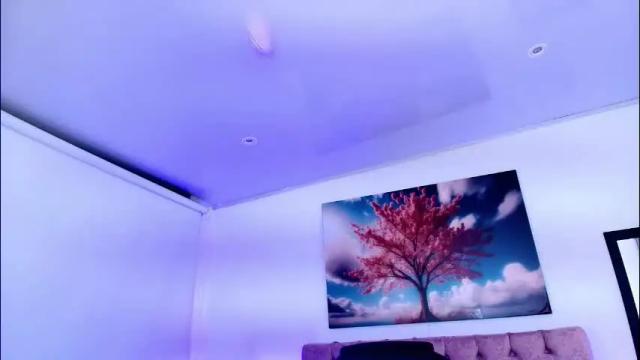 Image 2 of emma_monserratt Stream on Chaturbate on 22 days ago