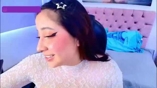 Image 6 of emma_monserratt Stream on Chaturbate on 11 days ago