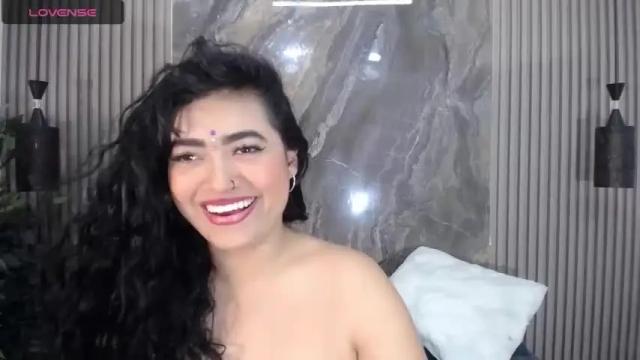 Image 10 of emma_mullens Stream on Chaturbate on 17 months ago