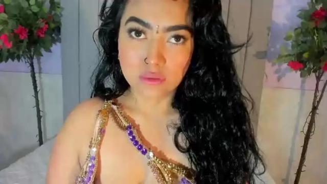 Image 7 of emma_mullens Stream on Chaturbate on 17 months ago