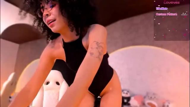 Image 7 of emma_nakamura Stream on Chaturbate on 1 month ago