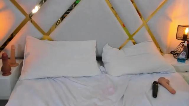 Image 3 of emma_payton Stream on Chaturbate on 23 days ago