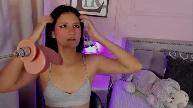 Image 6 of emma_payton Stream on Chaturbate on 2 months ago
