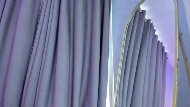 Image 12 of emma_petite4u Stream on Chaturbate on 1 month ago