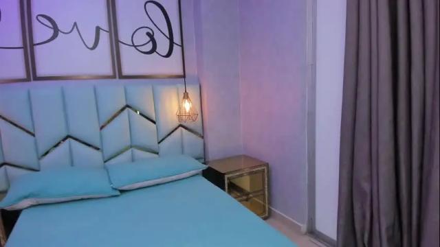 Image 3 of emma_petite4u Stream on Chaturbate on 1 month ago