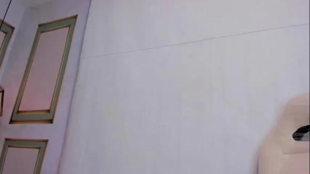 Image 4 of emma_petite4u Stream on Chaturbate on 6 days ago