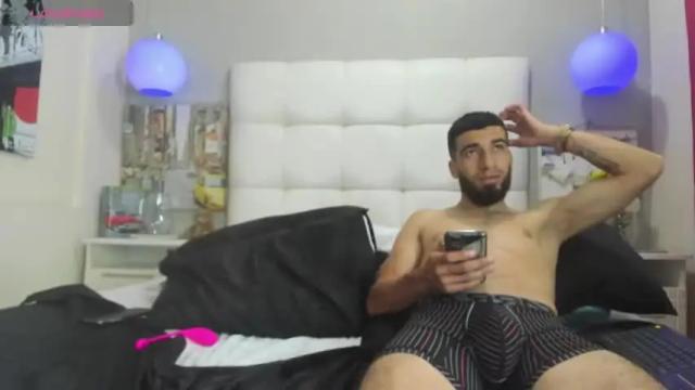 Image 12 of emma_piter Stream on Chaturbate on 17 months ago