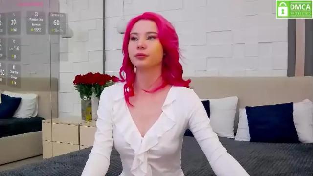Image 3 of emma_plux Stream on Chaturbate on 1 month ago