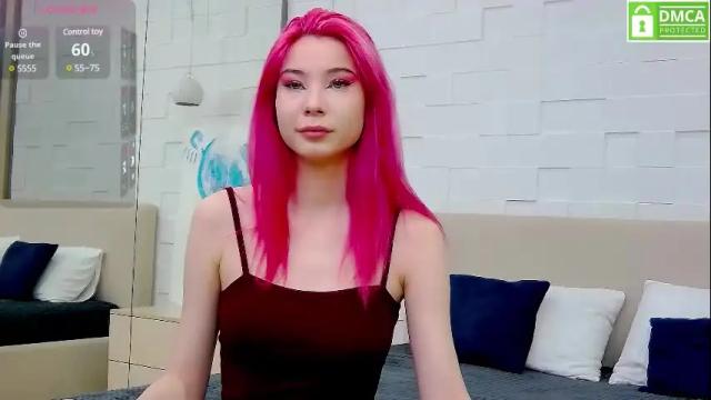 Image 4 of emma_plux Stream on Chaturbate on 1 month ago