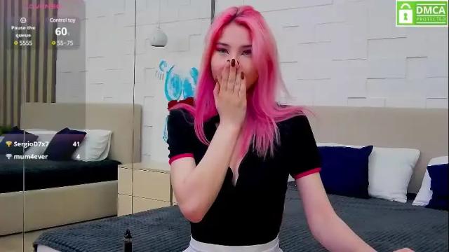 Image 10 of emma_plux Stream on Chaturbate on 26 days ago
