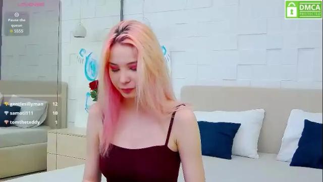 Image 11 of emma_plux Stream on Chaturbate on 13 days ago