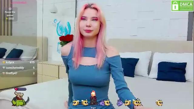 Image 2 of emma_plux Stream on Chaturbate on 12 days ago