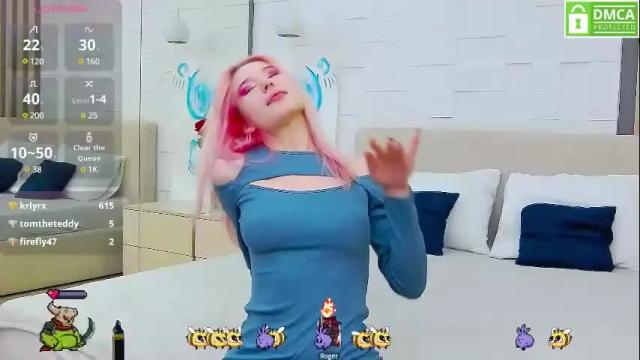 Image 3 of emma_plux Stream on Chaturbate on 12 days ago
