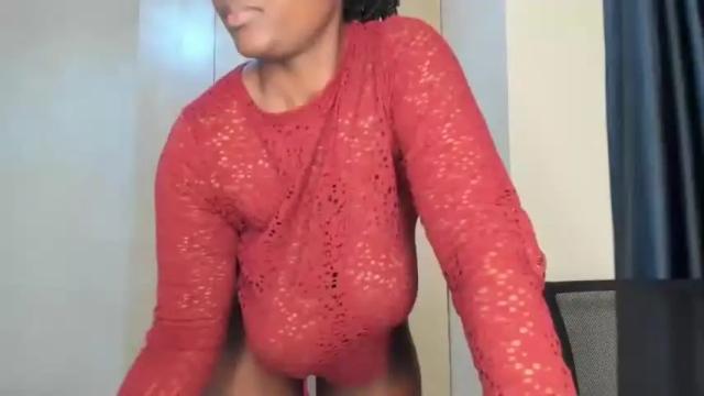 Image 4 of emma_remi Stream on Chaturbate on 14 months ago