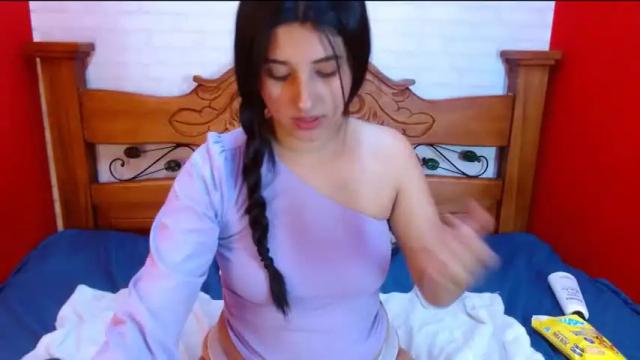 Image 10 of emma_riders Stream on Chaturbate on 13 months ago