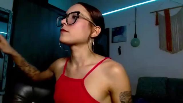 Image 4 of emma_rinaldi_ Stream on Chaturbate on 20 months ago