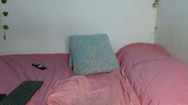 Image 10 of emma_rinaldi_ Stream on Chaturbate on 18 months ago