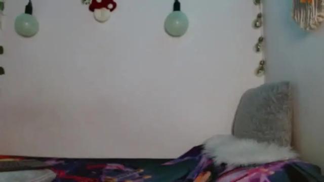Image 12 of emma_rinaldi_ Stream on Chaturbate on 17 months ago